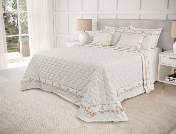 photo 4945444113524829891 y